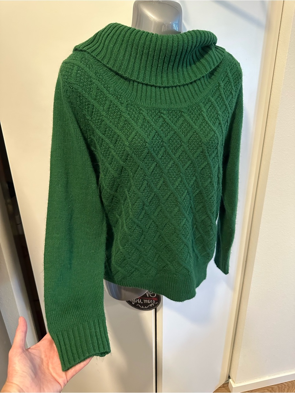 Women's Green Cable-Knit Cowl Neck Sweater GNW Large